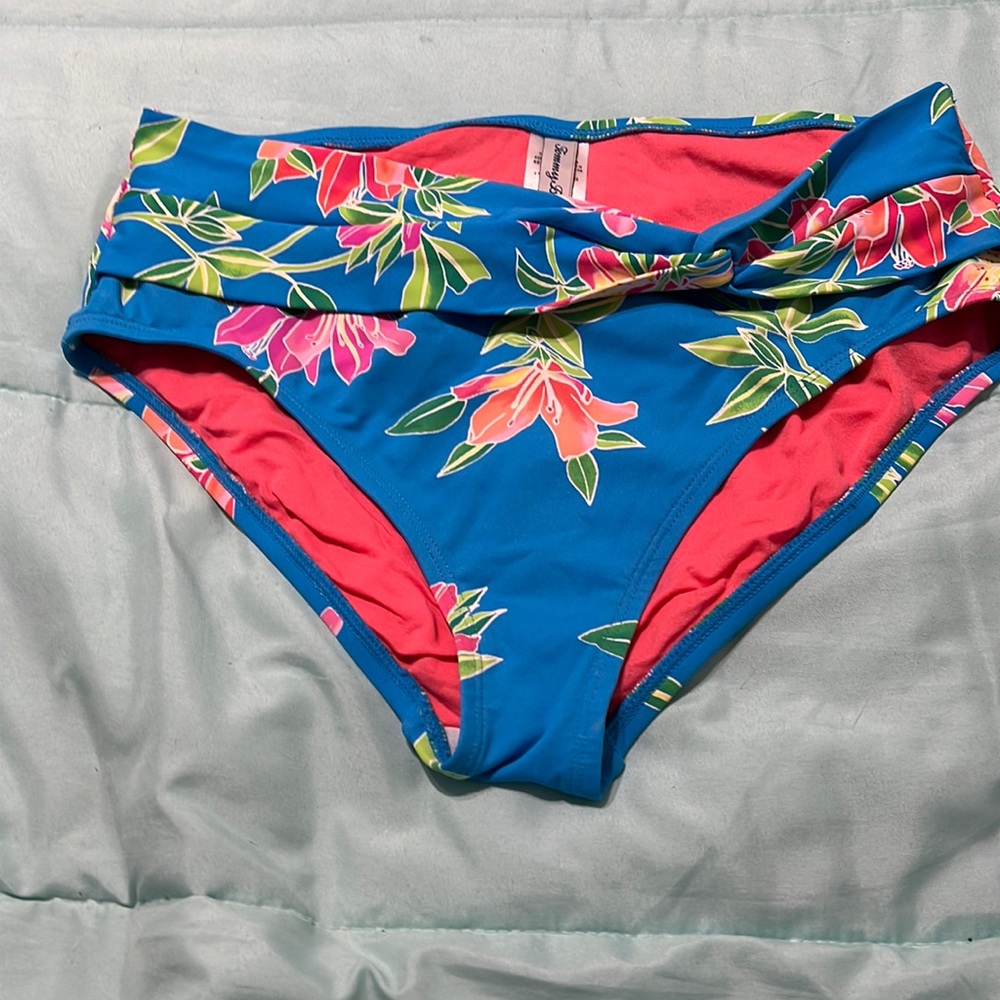 Tommy Bahama swim bottoms Petite Small